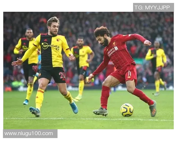 利物浦与沃特福德激战红牌频出比赛回顾与分析 利物浦与沃特福德激战红牌频出比赛回顾与分析